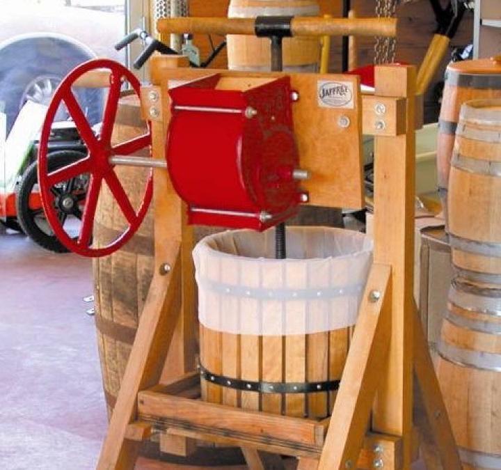 wooden apple cider press