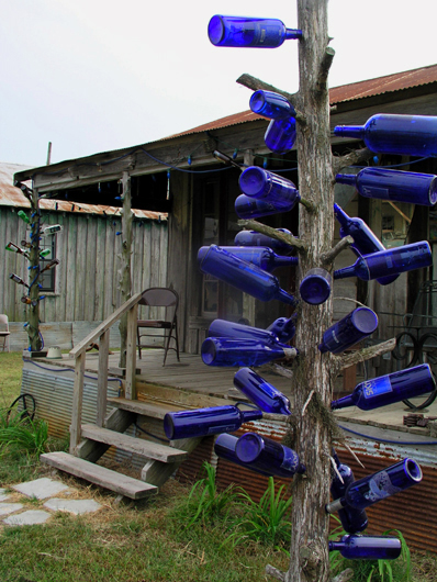 Bottle Trees: How to Make Your Own