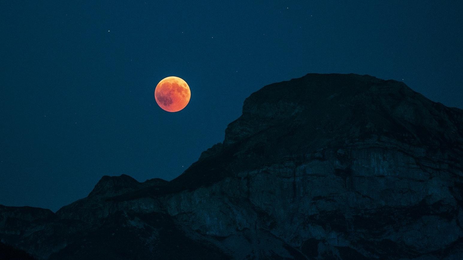 full beaver moon (november full moon)