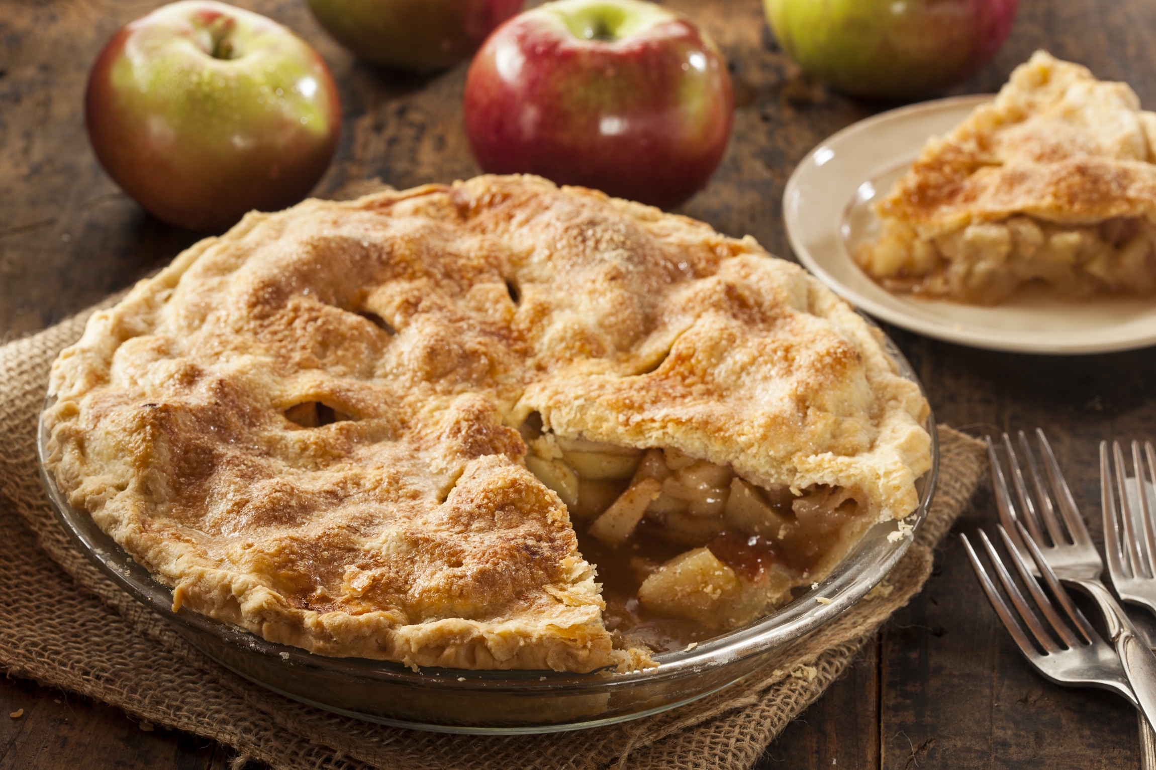 Perfect Apple Pie Recipe | Old Farmer&amp;#39;s Almanac