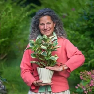 Tovah Martin