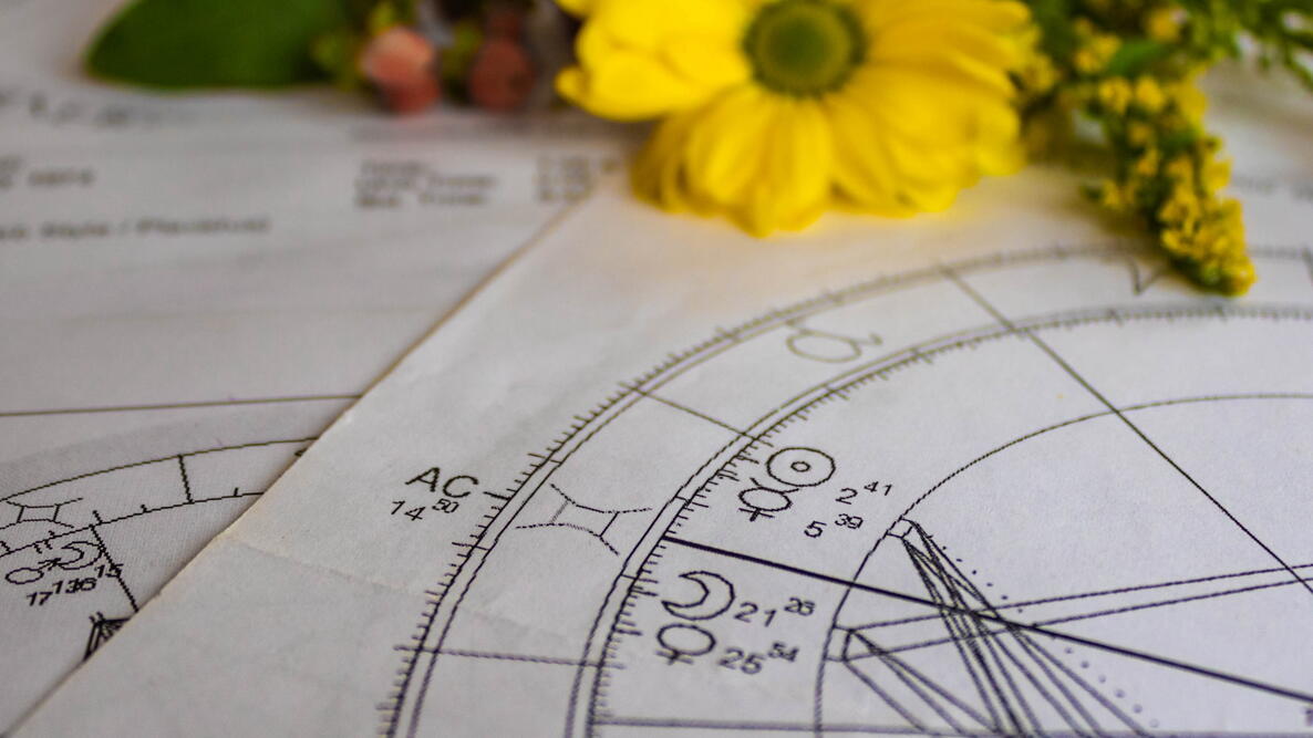 Your Rising Sign and What It Means | Almanac.com