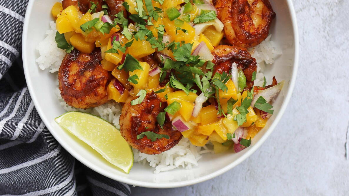 shrimp with peach mango salsa