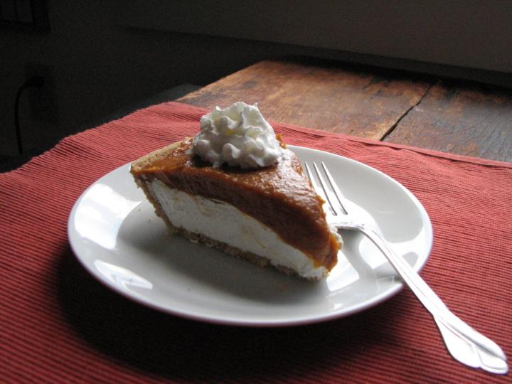 pumpkin_cheesecake_pie_sarah_perrault_full_width.jpg