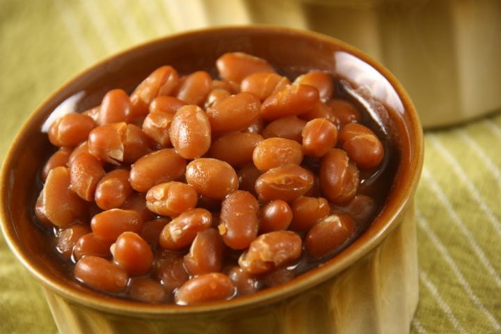maple-baked-beans-recipe_0.jpg