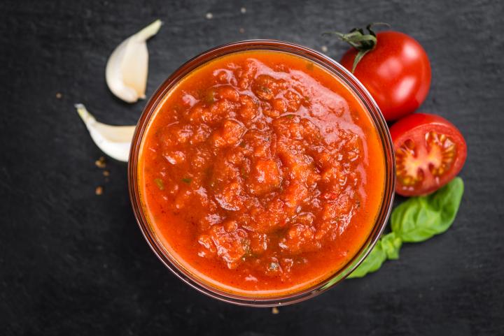 recipe-tomato_sauce_handmadepictures_ss.jpg