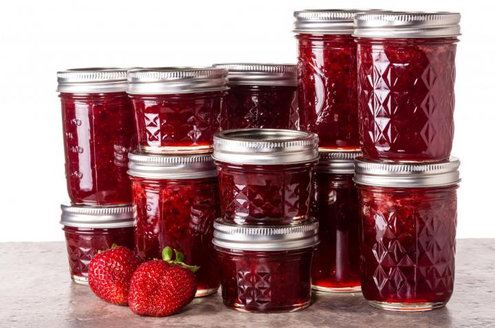 strawberry-jam-shutterstock_144185977_full_width.jpg